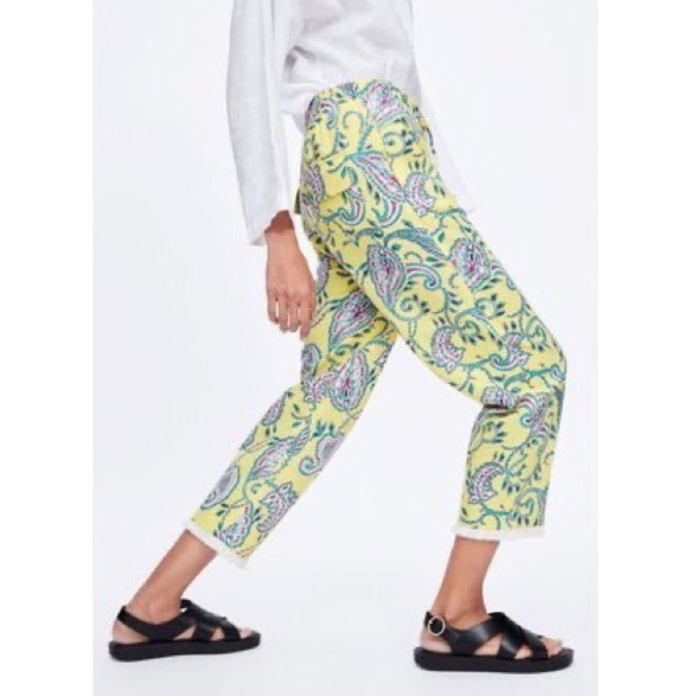 Zara NWOT Baggy Floral High Waisted Pants